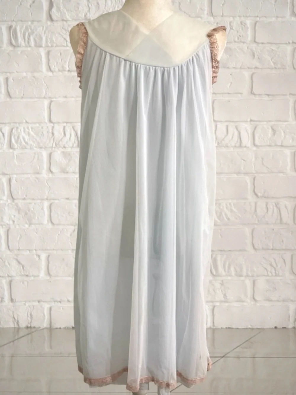 Vintage Aristocraft USA Made Sheer Nylon Nightgown Pale Blue Embroidered M - Picture 6 of 9